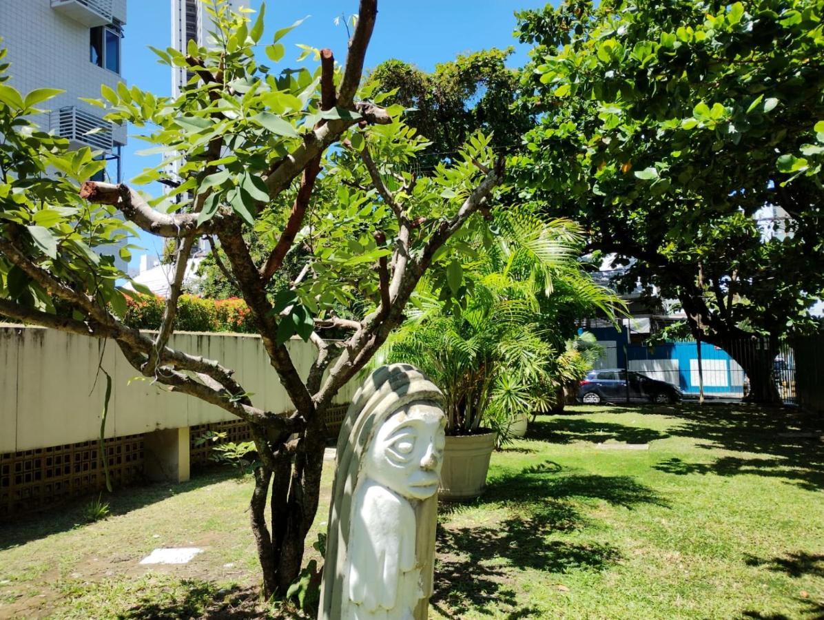 Apartamento Amplo A 700 Metros Da Praia Recife Luaran gambar