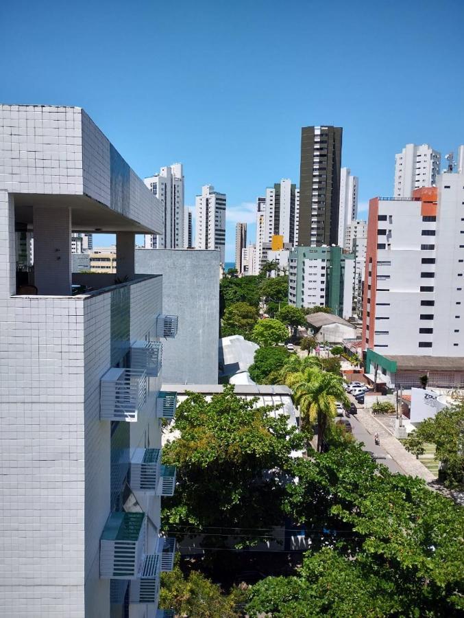 Apartamento Amplo A 700 Metros Da Praia Recife Luaran gambar